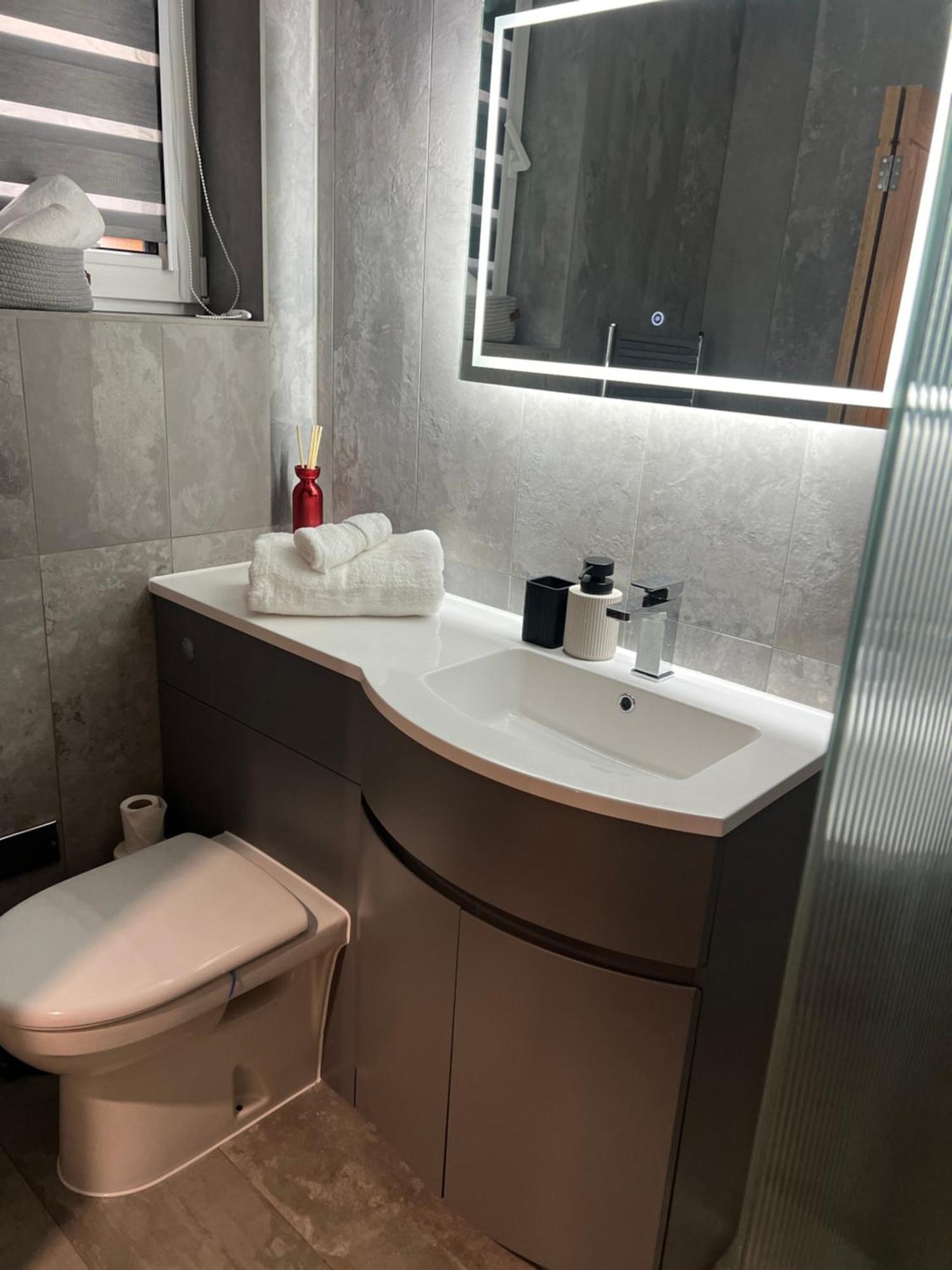 New Built Cosy Apartment Within Walking Distance Of Churchill Hospital Oxford Kültér fotó