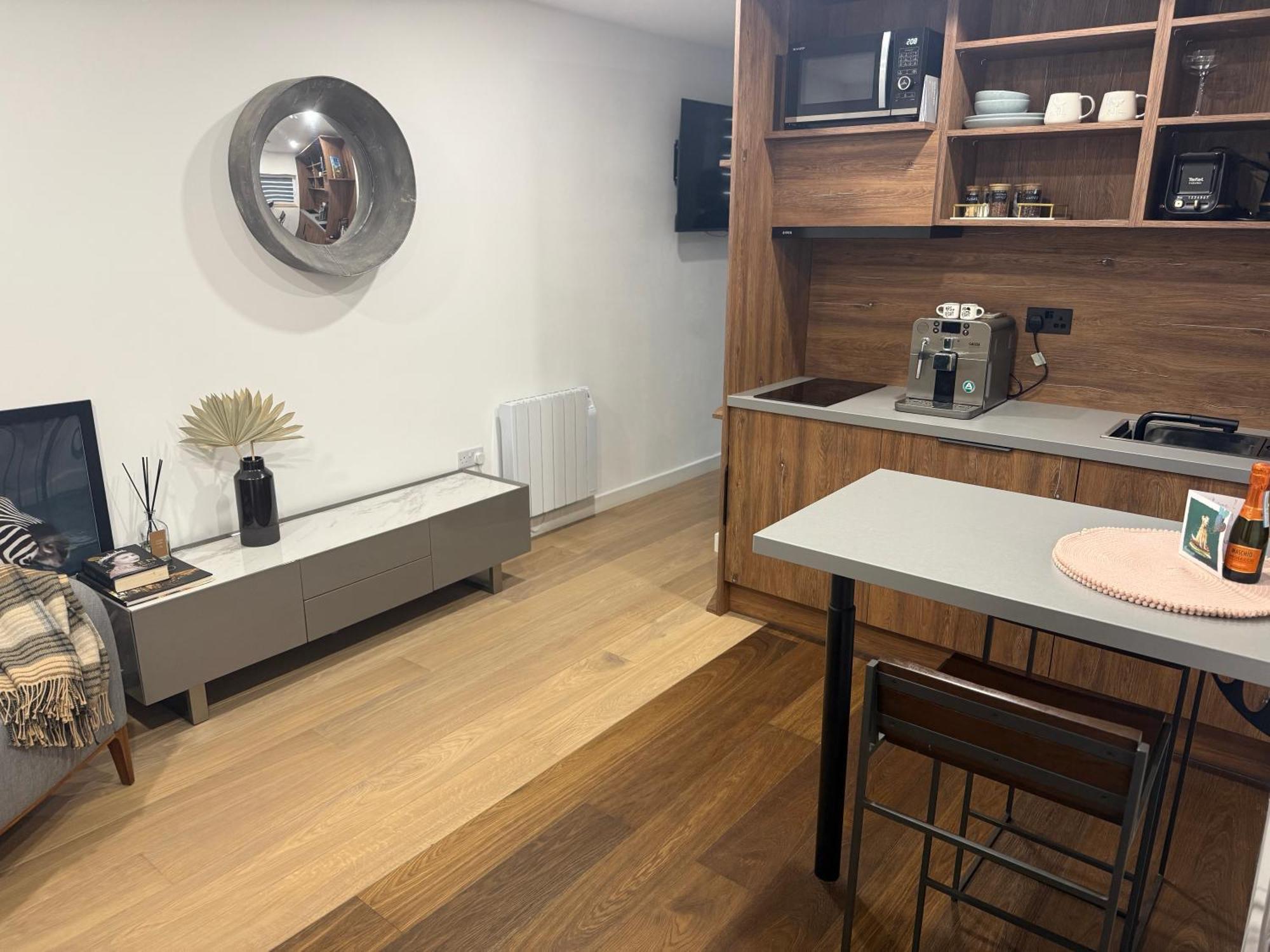 New Built Cosy Apartment Within Walking Distance Of Churchill Hospital Oxford Kültér fotó
